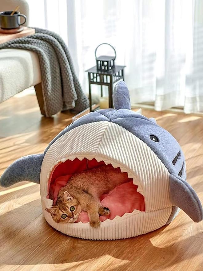 QWINEE Cat Mat Shark-Shaped Kennel Kitten Bed Hideout House Warm Soft Comfortable Semi-Closed Cat Dog Nest Blue L