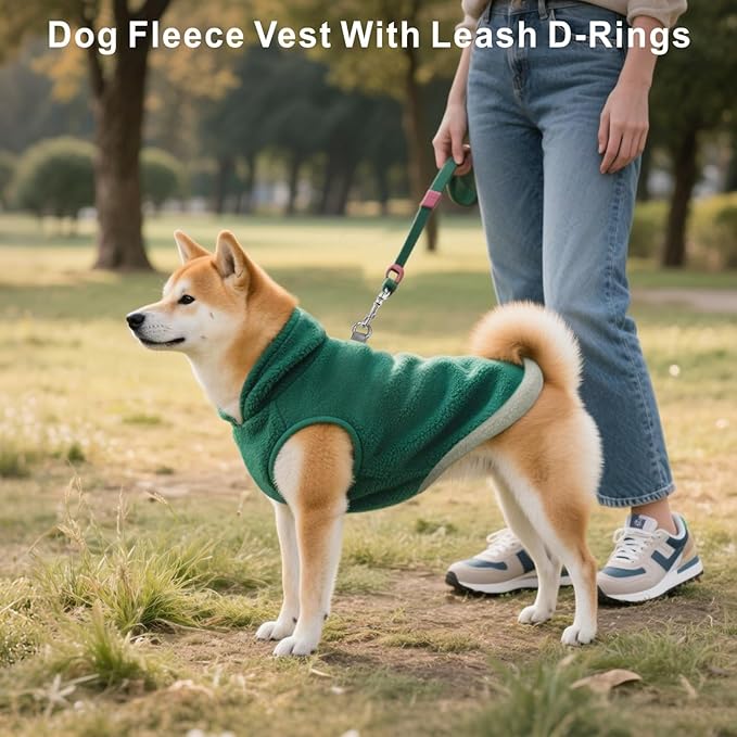 Idepet 2 Pack Dog Fleece Vest Sweater Warm Pullover Jacket with D-Ring Leash Reflective Winter Coat Hoodie for French Bulldog Pug Chihuahuas Yorkies Dachshunds(Dark Green&Grass Green,Small)