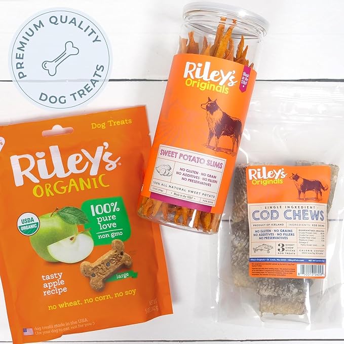 Riley's Cod Skins for Dogs - Air Dried Single Ingredient Dog Treats - Short, Hand Wrapped Cod Skin Dog Treats - Sustainably Caught in Iceland - 3 Pack 5 inch Chew Sticks