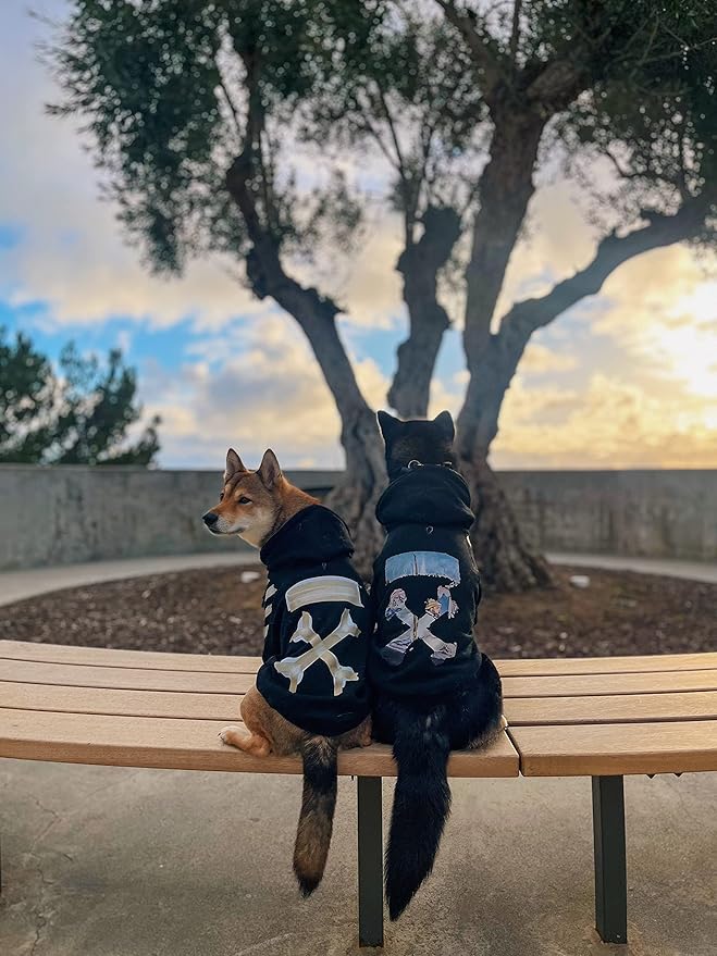 ChoChoCho Woof Dog Hoodie, Designer Dog Hoodies for Small Medium Large Breeds, Art Collection Dog Sweatshirts, Street Drawstring Hoodies Outfit Clothes for Puppy Puppies (M, Tape Arrows)