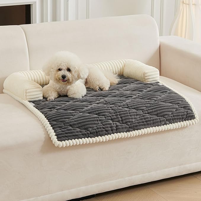 HAOMAIJIA Dog Couch Bed for Medium Dogs, Non Slip Pet Couch Covers for Sofa Thick Soft Washable Dog Couch Cover Protector All Seasons Universal Dogs and Cats Bed Mat (Grey, Medium)